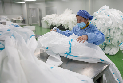 重慶豐都加緊醫療物資生產 助力疫情防控