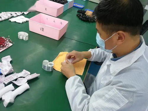 我省大力支持重點(diǎn)防護(hù)用品生產(chǎn)企業(yè)復(fù)產(chǎn)復(fù)工